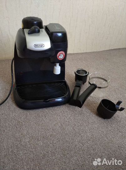 Кофемашина DeLonghi с капучинатором