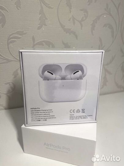 Наушники AirPods Pro