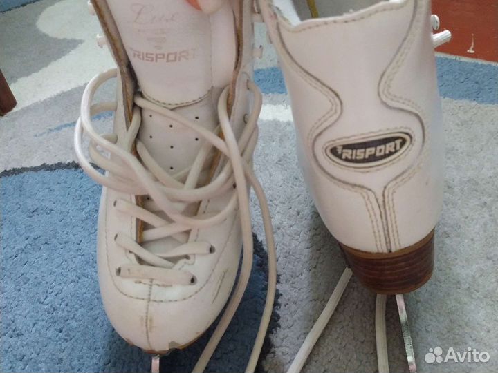 Фигурные коньки risport