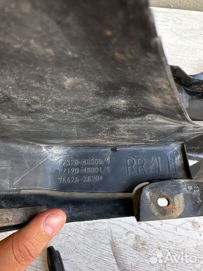 Lexus RX4 Брызговик задний L/R