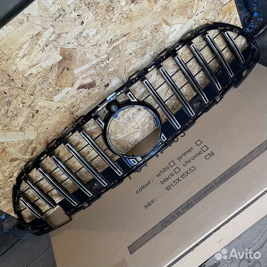 Решетка радиатора GT Mercedes C-Class W206