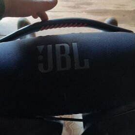 Колонка jbl boombox 3