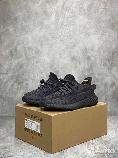 Кроссовки Adidas Yeezy Boost 350