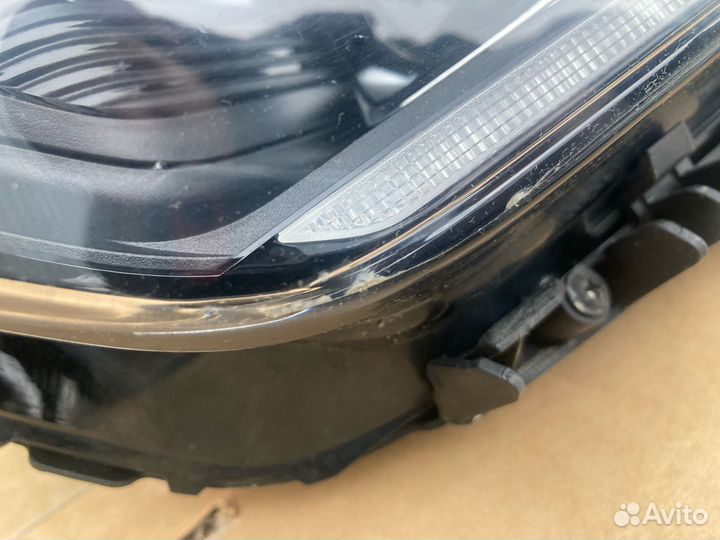 Фара левая Kia K5 2020+