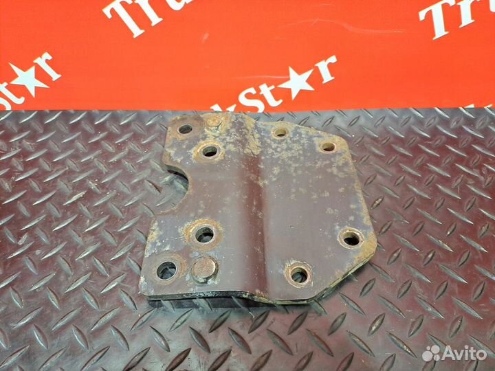 Кронштейн ящика акб правый камаз 5490