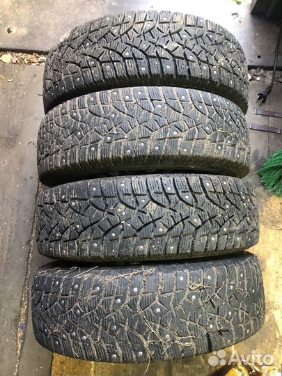 Bridgestone Blizzak Spike-02 175/65 R14