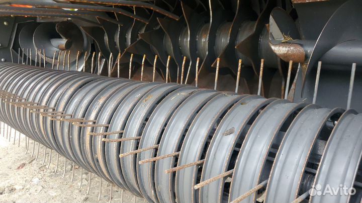 Пресс-подборщик Claas Variant, 2015