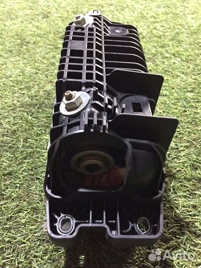 Подушка в торпедо Volkswagen Touareg NF II 2