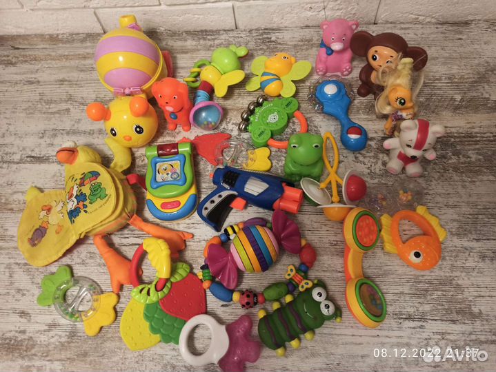 Игрушки погремушки