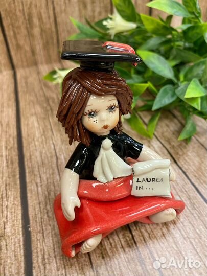 Статуэтка Zampiva 