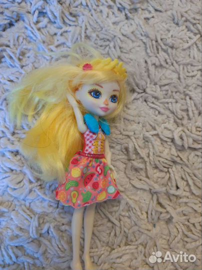 Домик и куклы Enchantimals