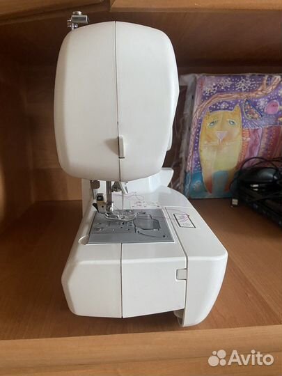 Швейная машинка brother