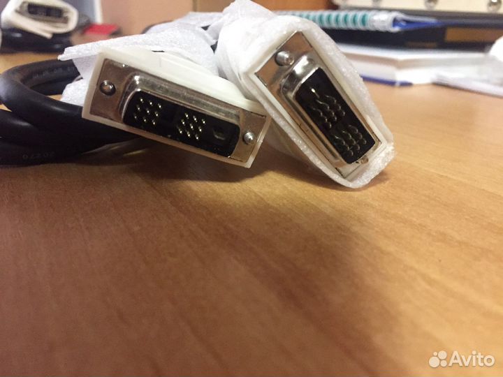 Кабель для монитора DVI