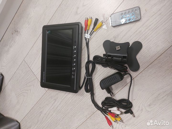 Автомобильный универсальный монитор 9 дюймов