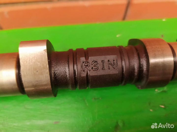 Распредвал Субару Легаси BG