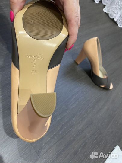 Туфли женские 38 размер новые