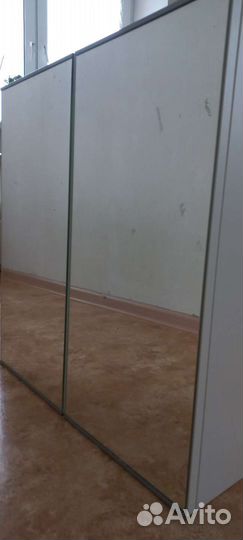 Шкаф навесной в ванную с зеркалом IKEA б/у