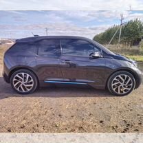 BMW i3 AT, 2015, 53 130 км, с пробегом, цена 2 055 000 руб.