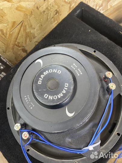 Автомобильный сабвуфер и усилитель