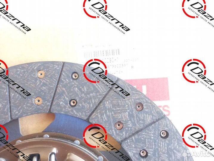 Isuzu 5876100801 Диск сцепления NQR75/90/NPR75 вед