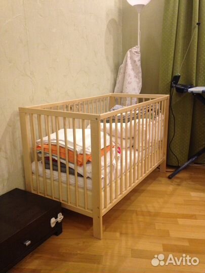 Детская кроватка