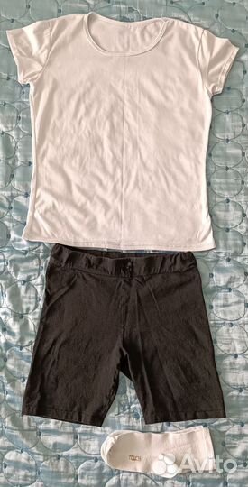 Вещи для спорта 12-14лет