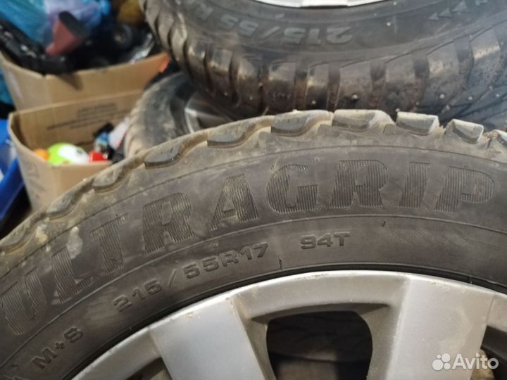 Arctic Claw Winter TXI 3.25/7 R17 94