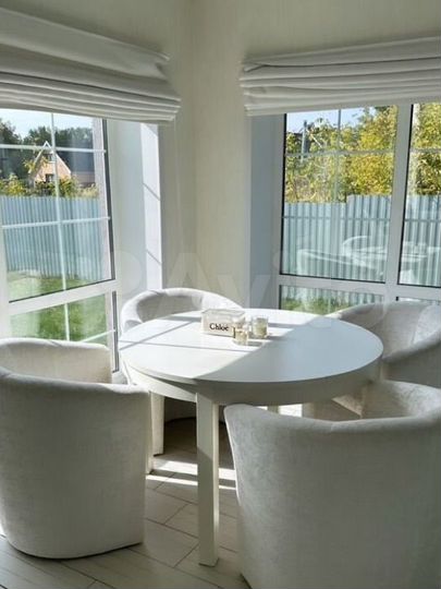 Дом 154,2 м² на участке 7,3 сот.