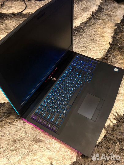 Мощный игровой Alienware