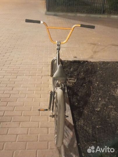 Трюковой велосипед бмх