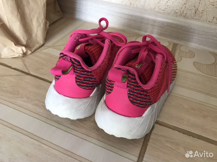 Кроссовки детские adidas 31,5