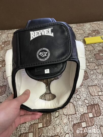 Шлем для единоборств