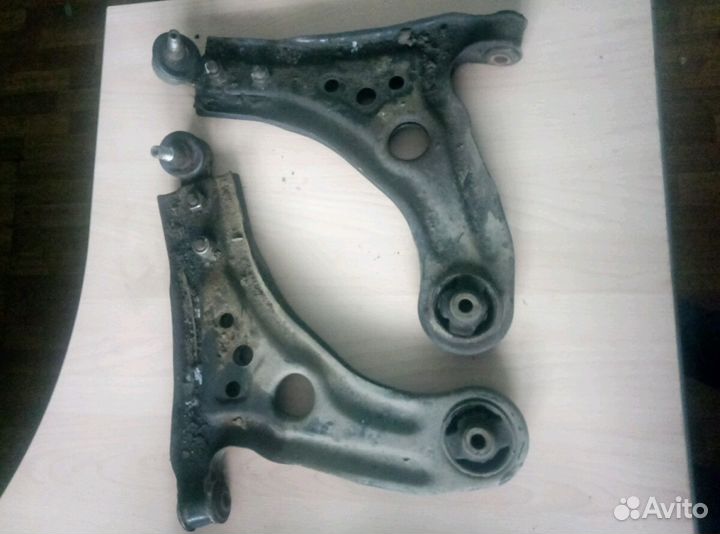 Рычаг шевроле авео