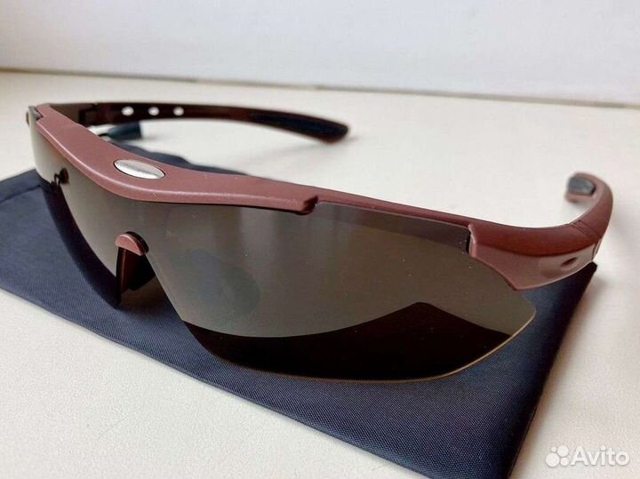 Коричневые спортивные солнцезащитные очки