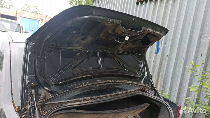 Крышка багажника Форд Фокус 2