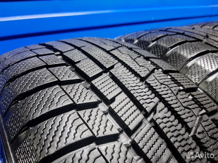 Toyo Winter Tranpath TX 215/60 R17 99T