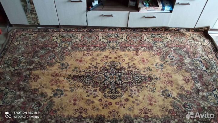 Ковер бу шерстяной