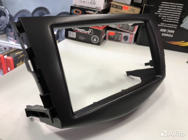 Переходная рамка Toyota Rav 4 06-12г