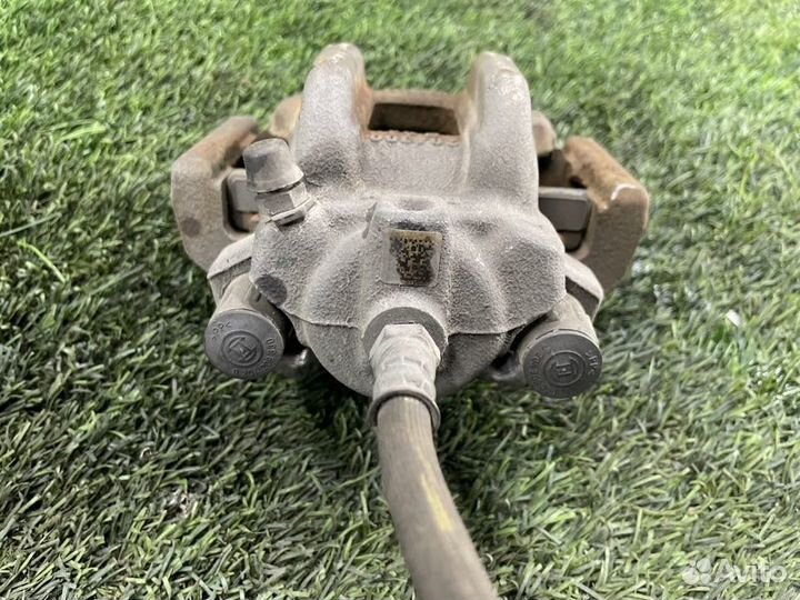 Суппорт тормозной задний левый Bmw 3 F30 N47D20