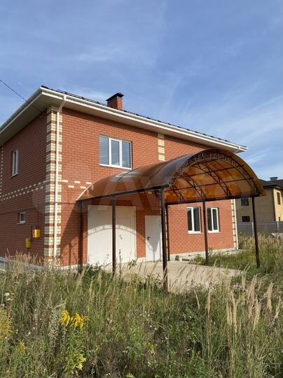 Дом 295 м² на участке 12,5 сот.