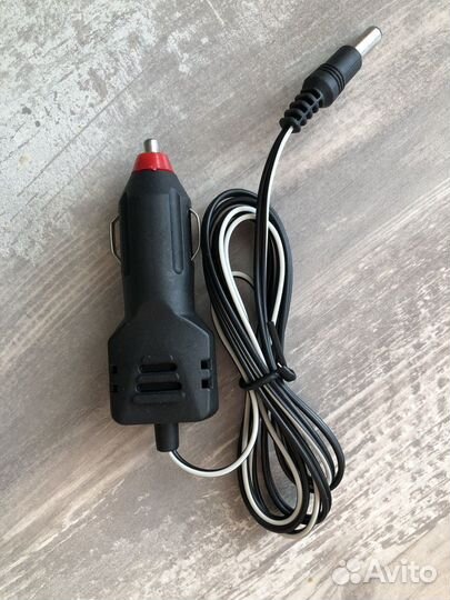 Автомобильная зарядка