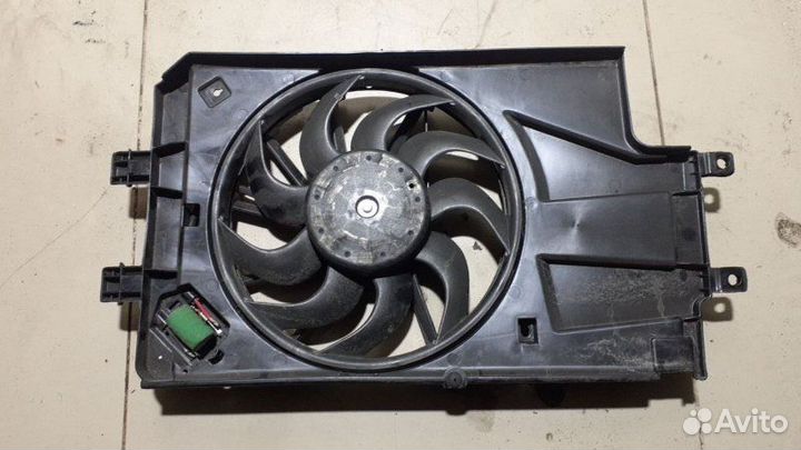 Вентилятор радиатора с диффузором Лада Гранта