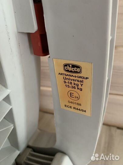 Автокресло chicco universe 9-36