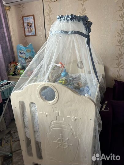 Балдахин и держатель