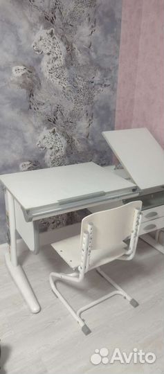 Растущая парта и стул бу