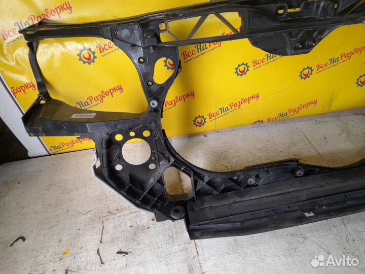 Рамка радиатора Audi A4 B7 2004-2009