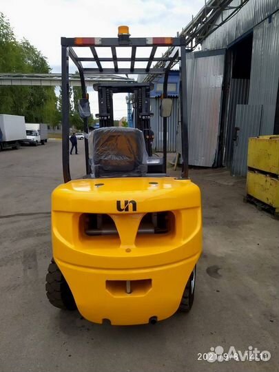Вилочный погрузчик UN Forklifts FD35T, 2023