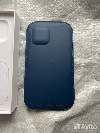 Оригинальный чехол для iPhone 12/12pro