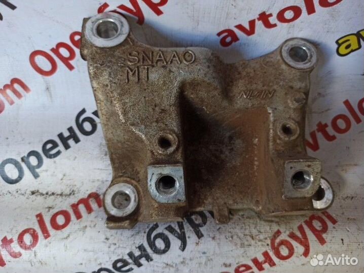 Кронштейн двигателя задний Honda Civic 8