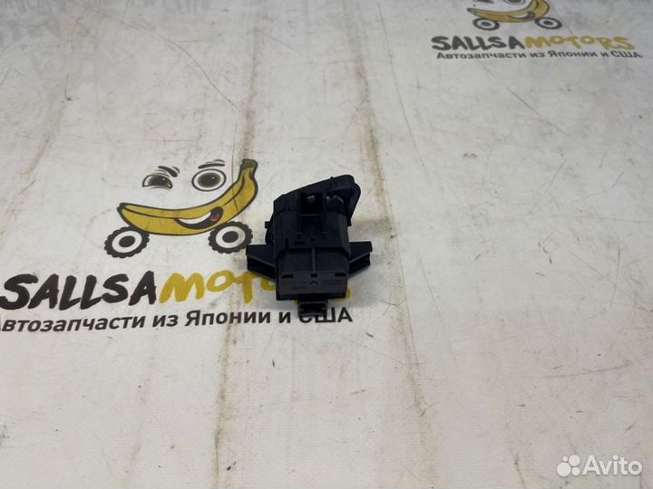 Кнопка Audi Q7 4M cyrb 2.0tfsi 2016